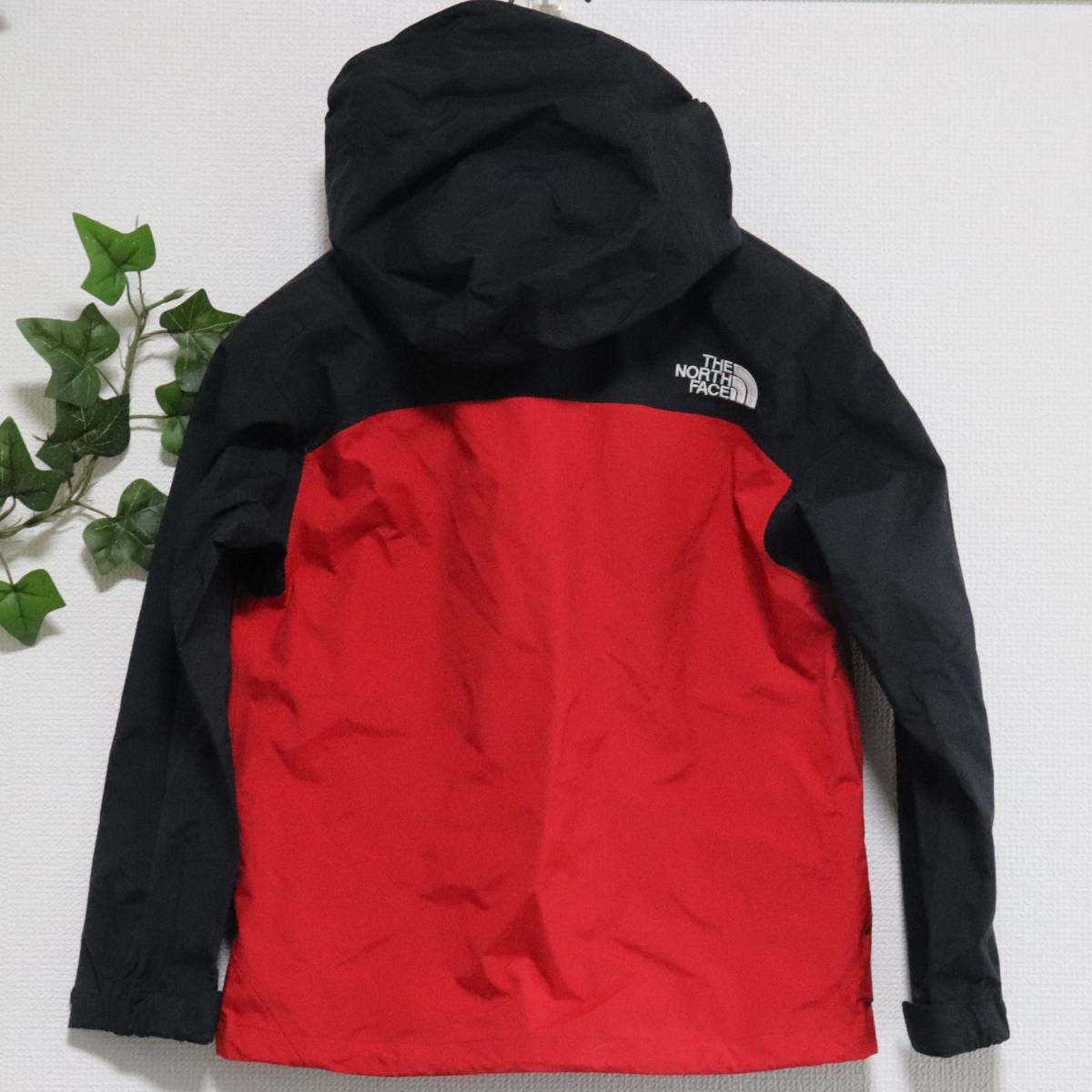 THE NORTH FACE/ザ・ノース・フェイス キッズ ジャケット NPJ61914 中古品 キッズ 子供用 130 赤 レッド_画像2