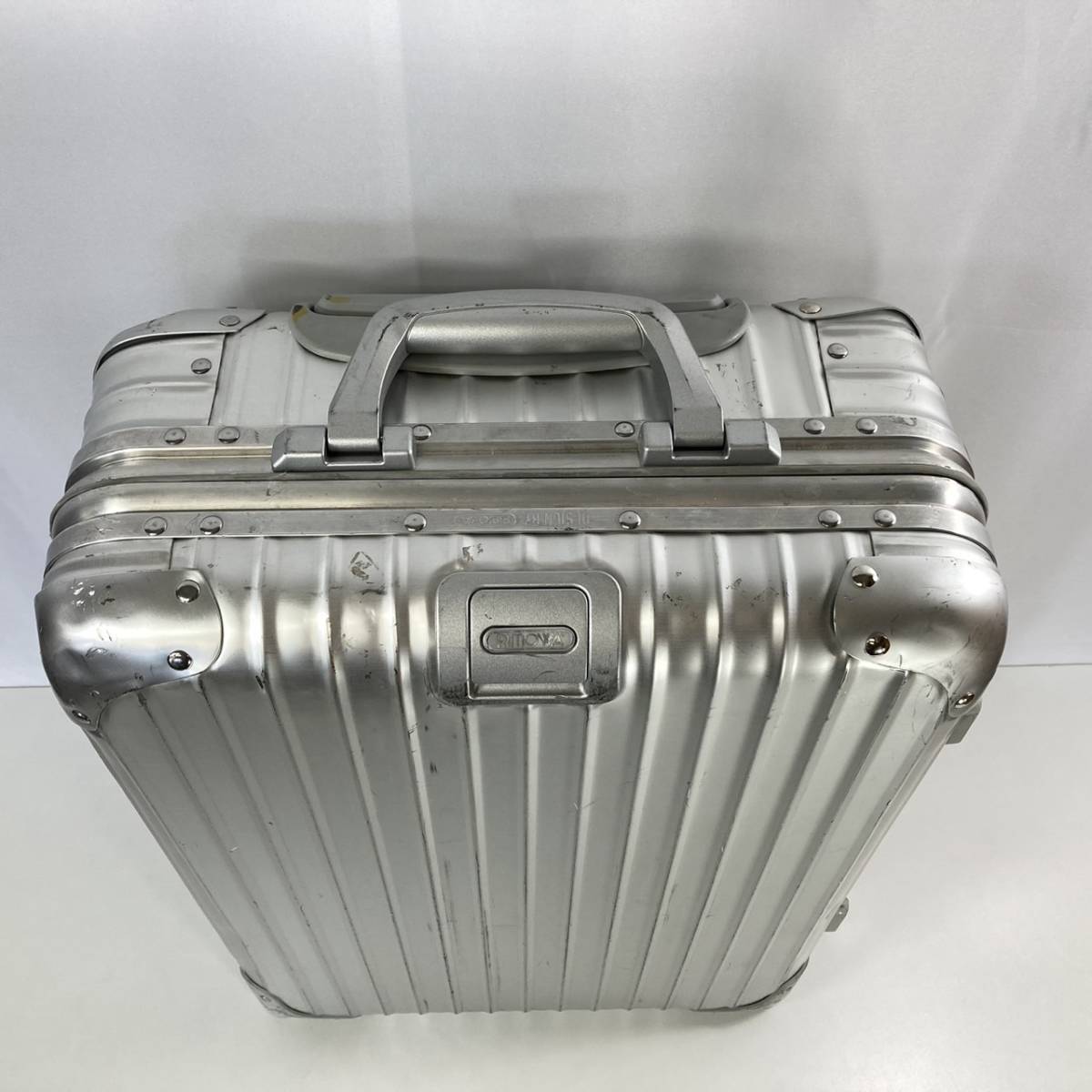 希少 人気 RIMOWA リモワ TOPAS トパーズ 920.52　32L　2輪 キャリーケース シルバー 現状品_画像4