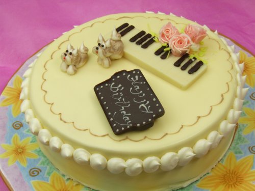  white chocolate decoration . dog. warutsu