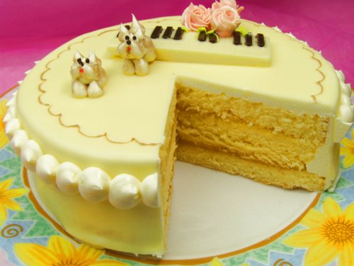  white chocolate decoration . dog. warutsu