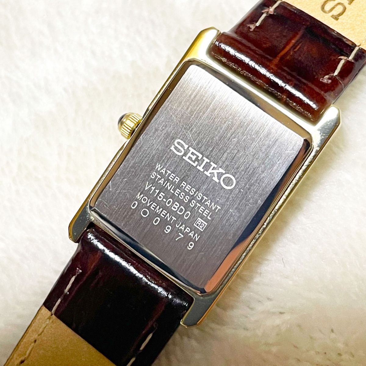 極美品 箱付き 稼動 SEIKO SOLAR SUP252 レクタンギュラー 極美品 箱付き 稼動 SEIKO SOLAR SUP252 レクタンギュラー