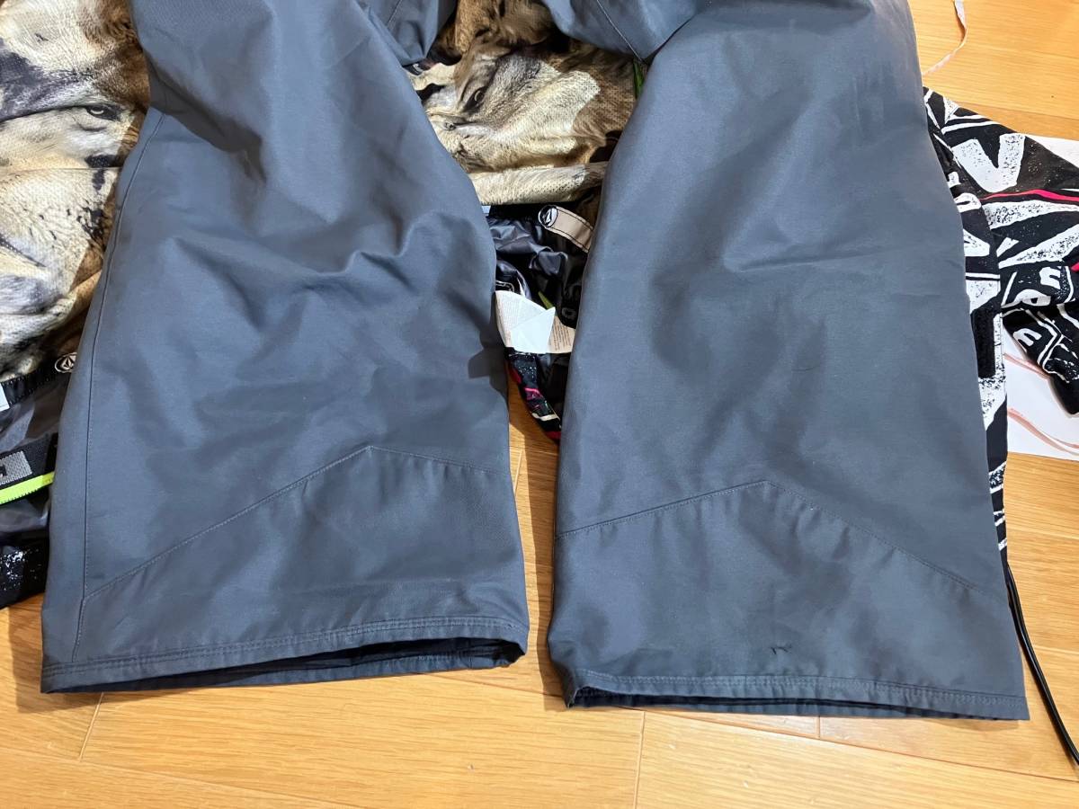 送料無料 VOLCOM ボルコム 上下セット サイズM USED ZIPTECH 送料無料 VOLCOM ボルコム 上下セット サイズM USED ZIPTECH