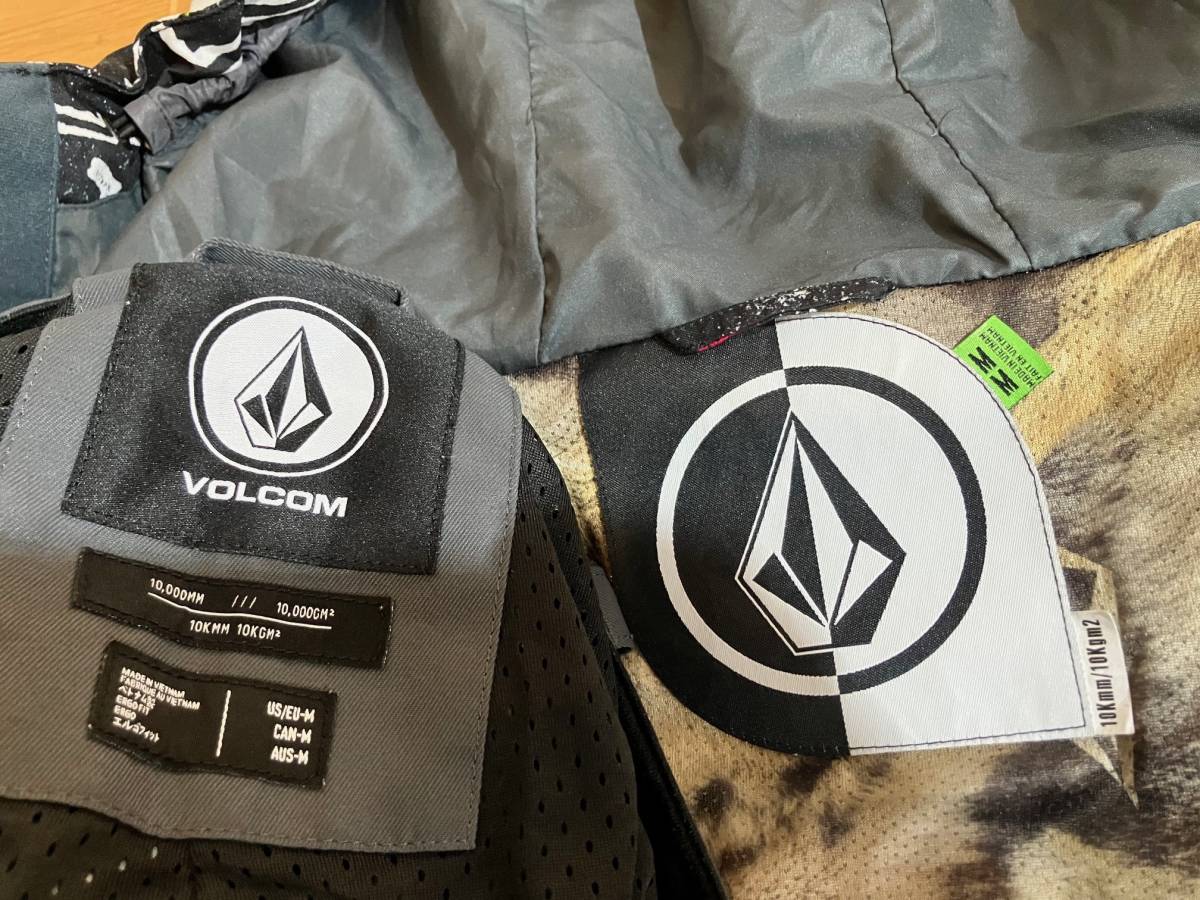 送料無料 VOLCOM ボルコム 上下セット サイズM USED ZIPTECH 送料無料 VOLCOM ボルコム 上下セット サイズM USED ZIPTECH
