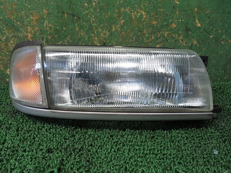[psi] Nissan WY10 AD right head light & right corner lamp ichiko1419 H6 year 