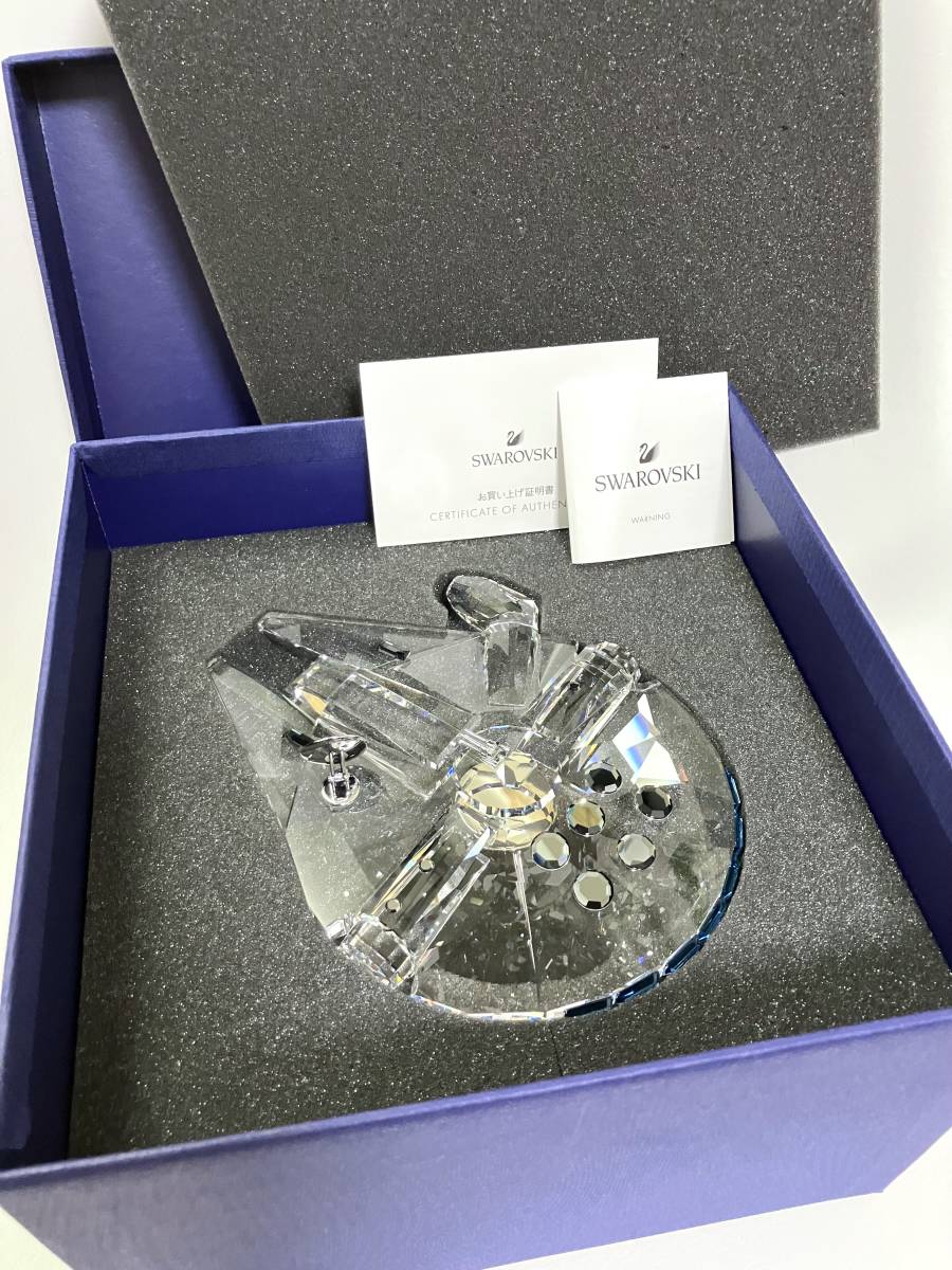 定9万正規新品 SWAROVSKI STAR WARS ミレニアムファルコン Millennium Falcon 715面 クリスタルフィギュア スワロフスキー スターウォーズ_画像2