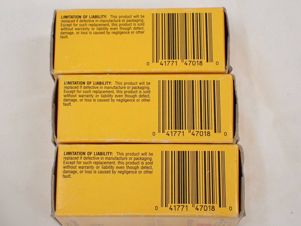 UH1241《1円》《未開封》Kodak コダック 期限切れTX120モノクロネガフィルム 3本 1997年/10月 ISO400_画像4