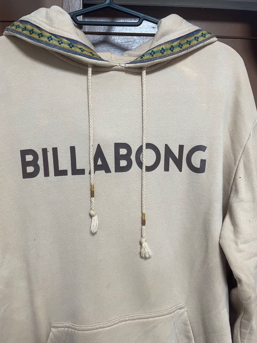 BILLABONGパーカー