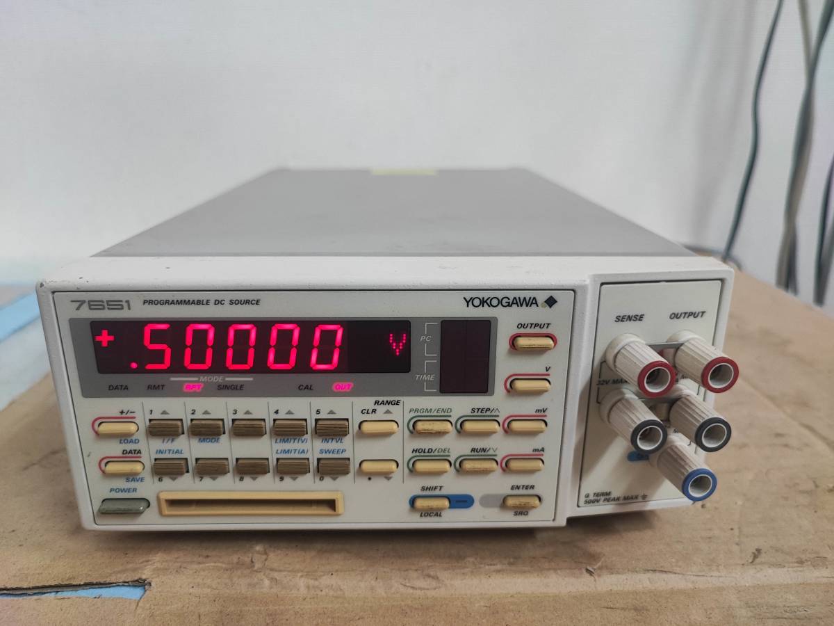 横河 / YOKOGAWA / PROGRAMMABLE DC SOURCE / 直流電圧電流発生器 / 7651 _画像1