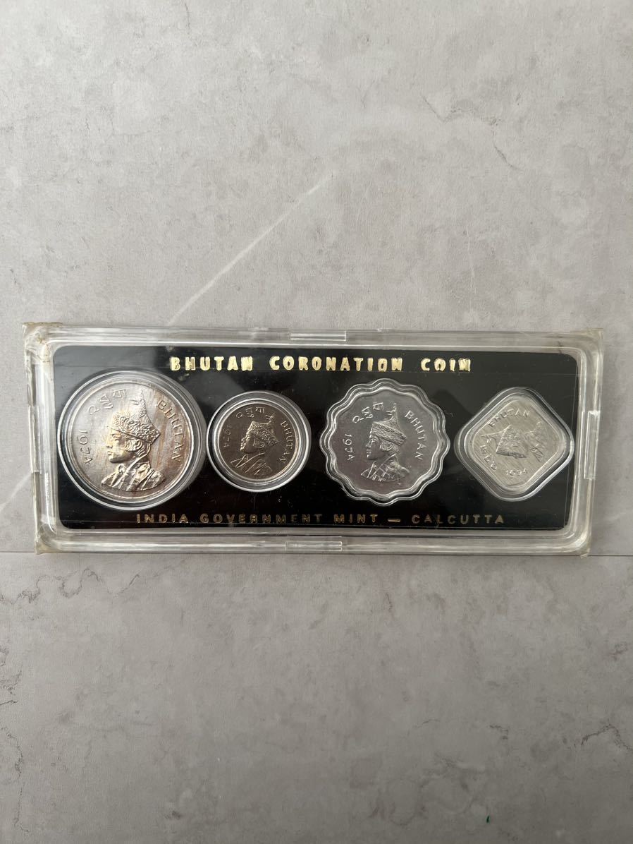 1974 ブータン コイン 硬貨 貨幣 セット_画像1