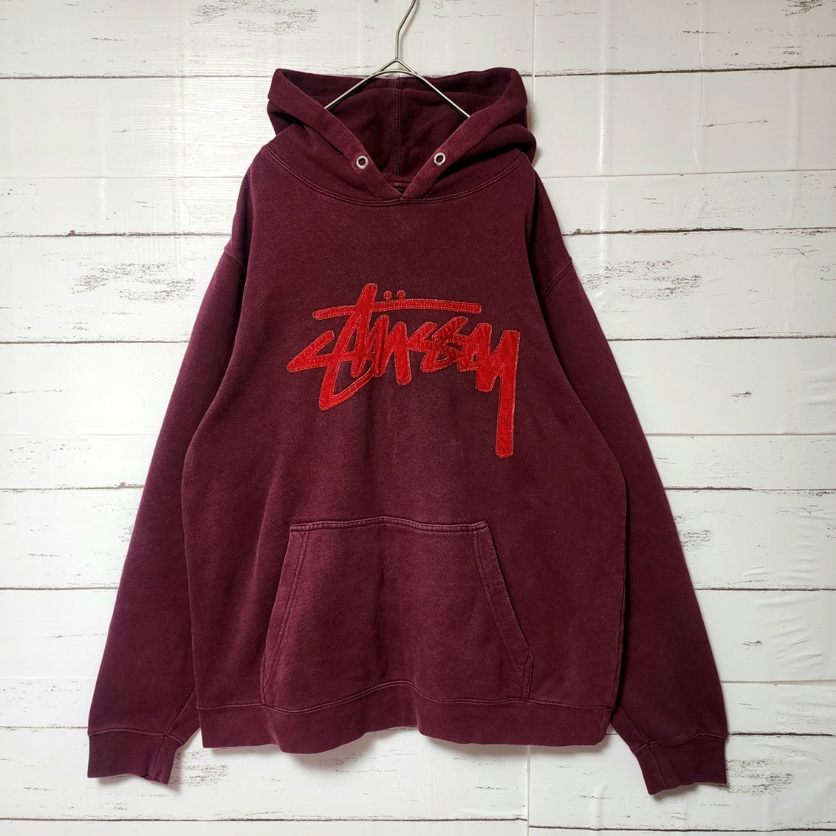 超希少》STUSSY ステューシー パーカー えんじ 刺繍ロゴ 超希少》STUSSY ステューシー パーカー えんじ 刺繍ロゴ