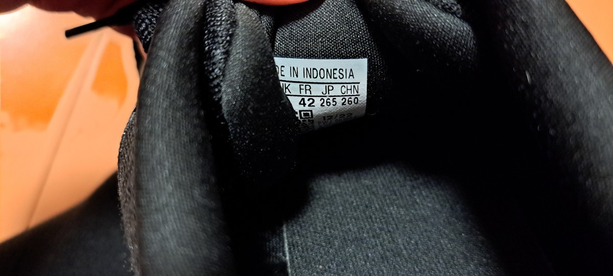 【ゴーハチストア】 アディダス スニーカー adidas クラウドフォーム 試し履きのみ 未使用に近い ブラック 26.5cm _画像4