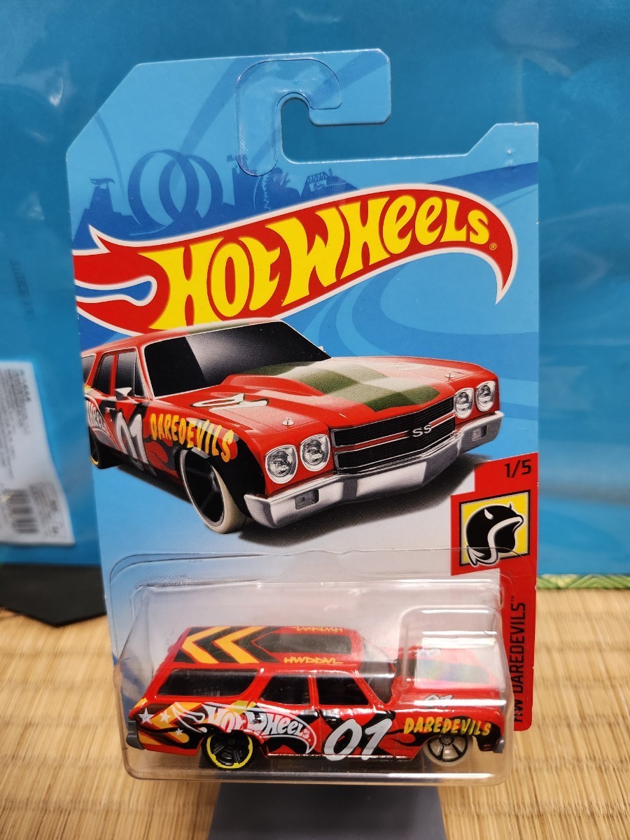 ホットウィール hotwheels '70 CHEVELLE SS WAGON シェベル　ワゴン　ライセンスカー　シボレー　CHEVROLET　シェビー　Chevy デアデビル　_画像1