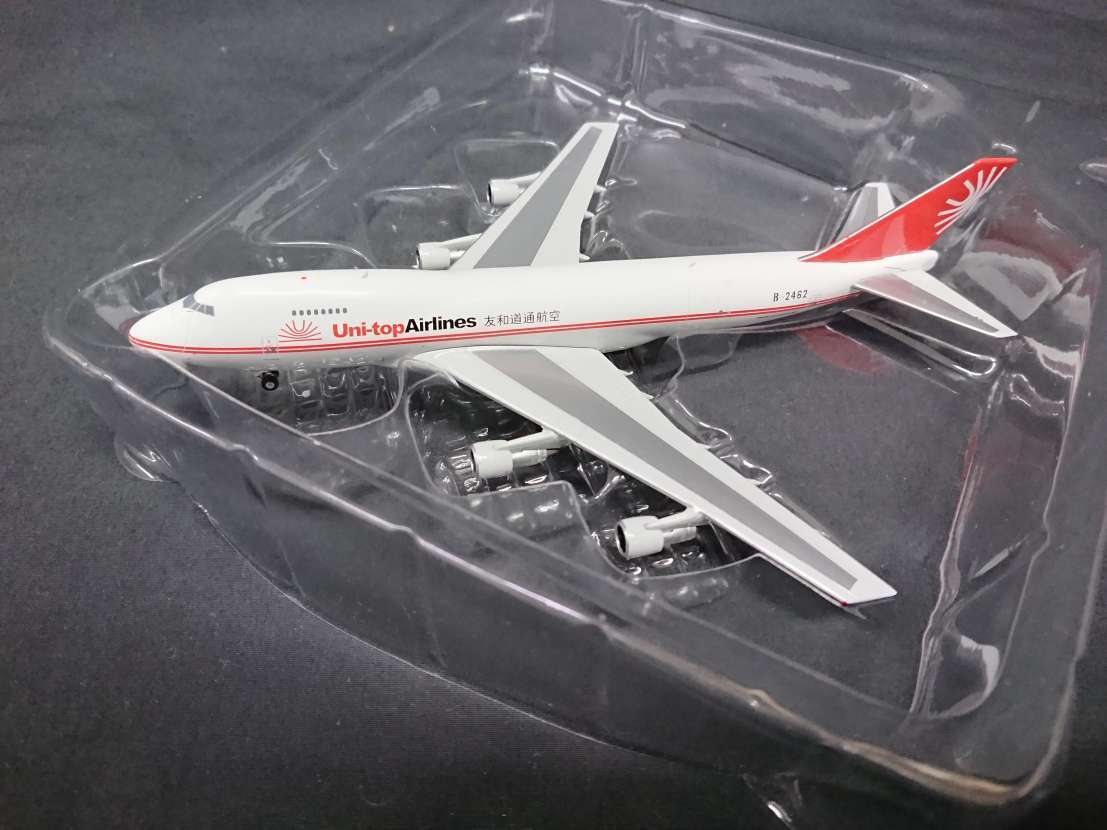 【NN9】BOEING 747-2J6F　ボーイング　Uni-topAirlines　友和道通航空　飛行機　模型　1/400　航空　中国　エアライン　フィギュア　_画像2