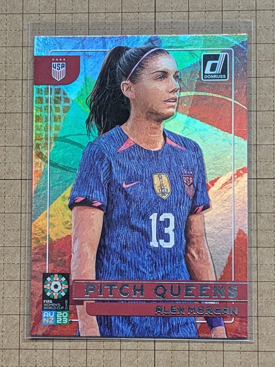 アレックス・モーガン【2023 PANINI DONRUSS FIFA WOMEN’S WORLD CUP SOCCER】ALEX MORGAN #23 インサート ピッチ クイーン _画像1