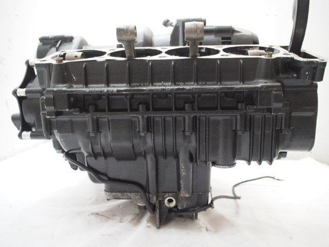 GPZ900RニンジャNINJAエンジンの腰下 クランクケース クランクシャフトZX900A ZX900AE_画像5