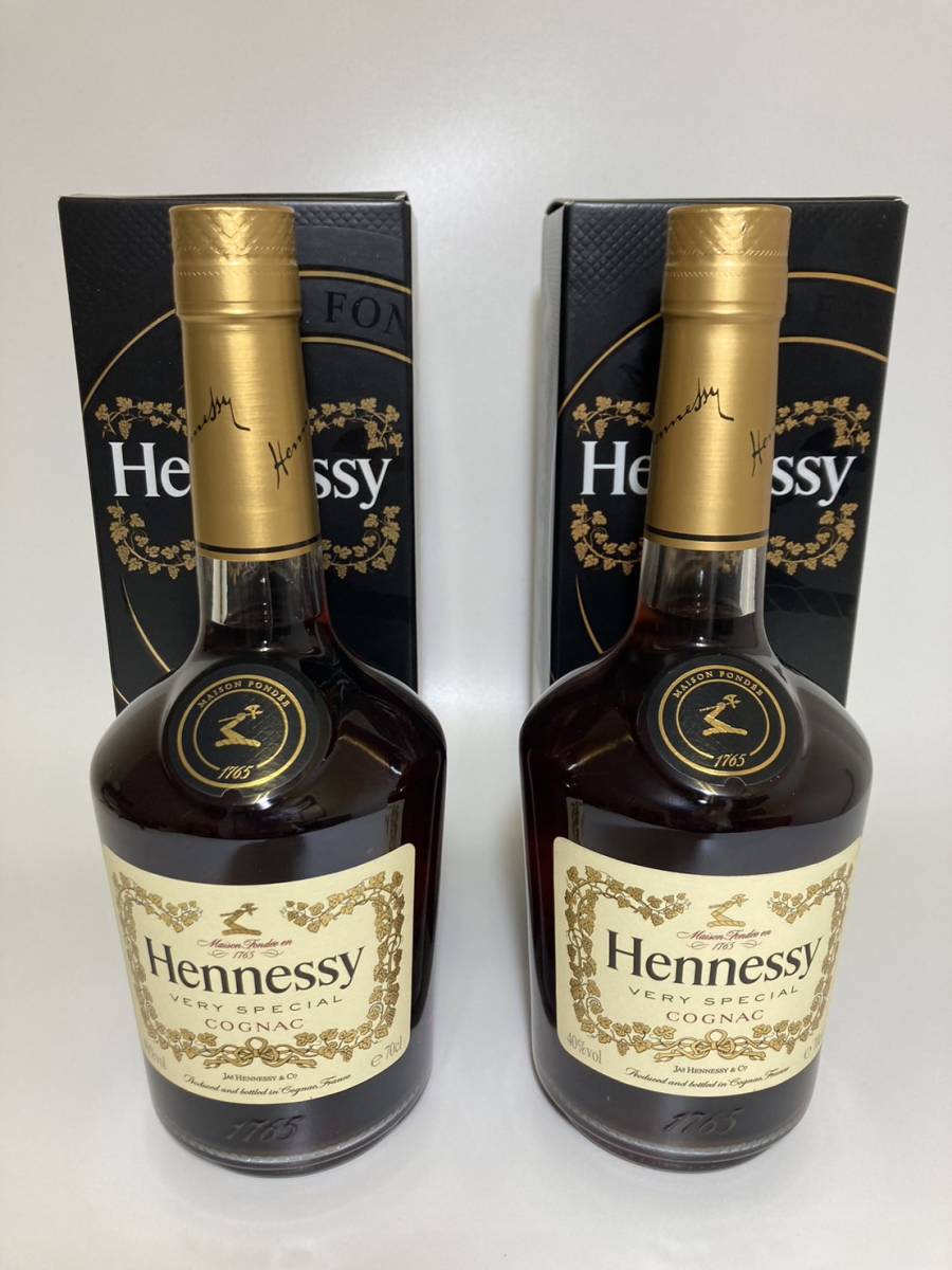 ★未開栓★ Hennessy COGNAC VERY SPECIAL ヘネシー ベリースペシャル ブランデー コニャック 2本セット_画像1
