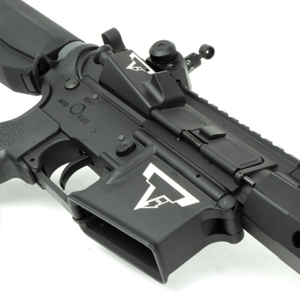 電子トリガー搭載 E&C 891E BCM 13インチ John Wick TTI AR-15 電動ガン_画像4