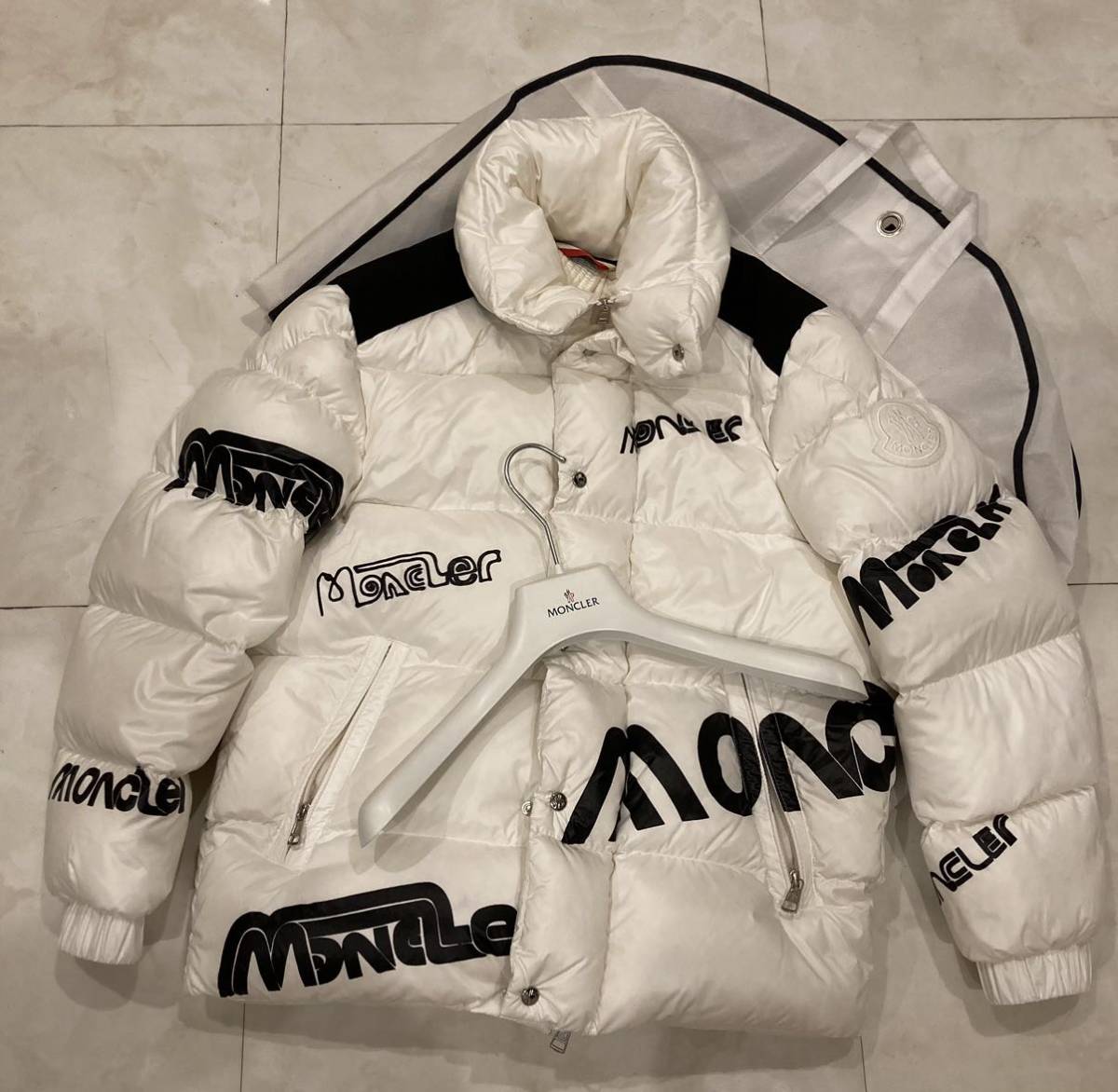サイズ0 ハンガー ガーメント付】MONCLER MARE ダウンジャケット サイズ0 ハンガー ガーメント付】MONCLER MARE ダウンジャケット