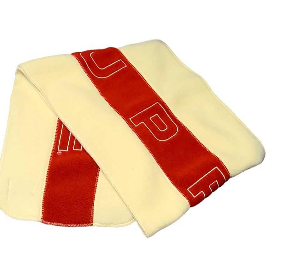 Supreme シュプリームPolartec Logo Scarf ポーラテックロゴマフラー Colorホワイト レッド