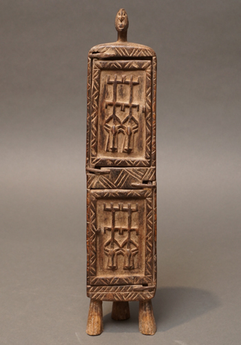  Africa Mali also peace country dogon group medicine box small shelves No.4p Limitee .b art tree carving sculpture . image carving image 