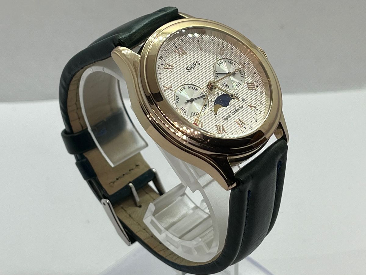 SHIPS シップス ムーンフェイズ トリプルカレンダー QZ腕時計 SHIPS シップス ムーンフェイズ トリプルカレンダー QZ腕時計