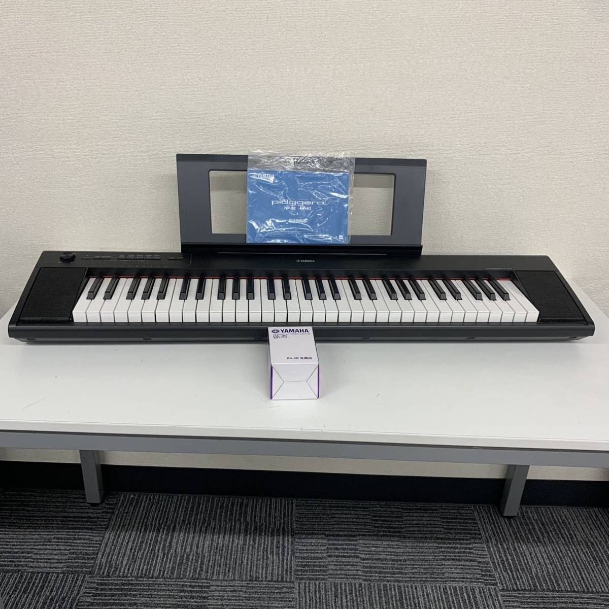 【Gt6】 YAMAHA NP-12 電子ピアノ 動作品 元箱 電源ケーブル ヤマハ キーボード 1110-91_画像1