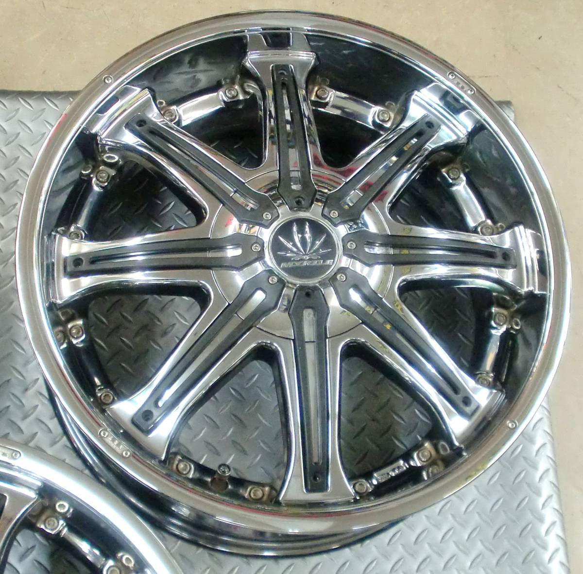 MYRTLEマーテル　MR-11　MR11　8.5J-20　20x8.5　139.7/6H +20　中古品　4枚/4本　クリムソン　プラド　サーフ　メッキ　劣化有　_画像5