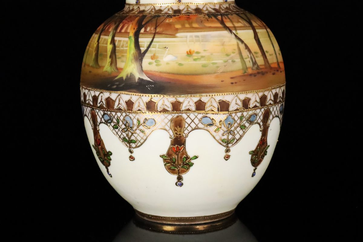  Meiji 24 year [ Old Noritake ]HAND PAINTED overglaze enamels gold paint scenery map height 21cm vase flower go in era ... goods [57167rw]