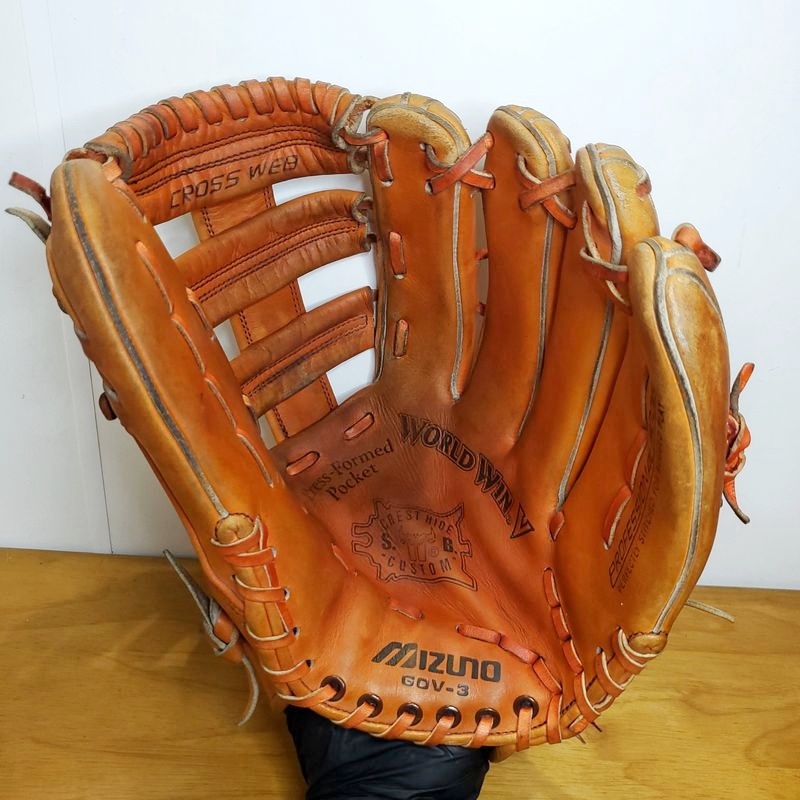 ミズノ 日本製 ミュータント ワールドウィン 外野用 硬式 ミズノ 日本製 ミュータント ワールドウィン 外野用 硬式