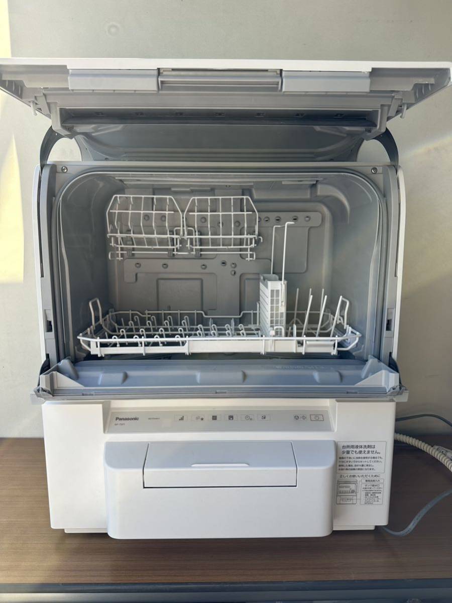 Panasonic NP-TSP1 食器 洗い 乾燥機 食洗機 タンク式 スリムタイプ 2021年製 家電 キッチン 用品 中古 _画像5