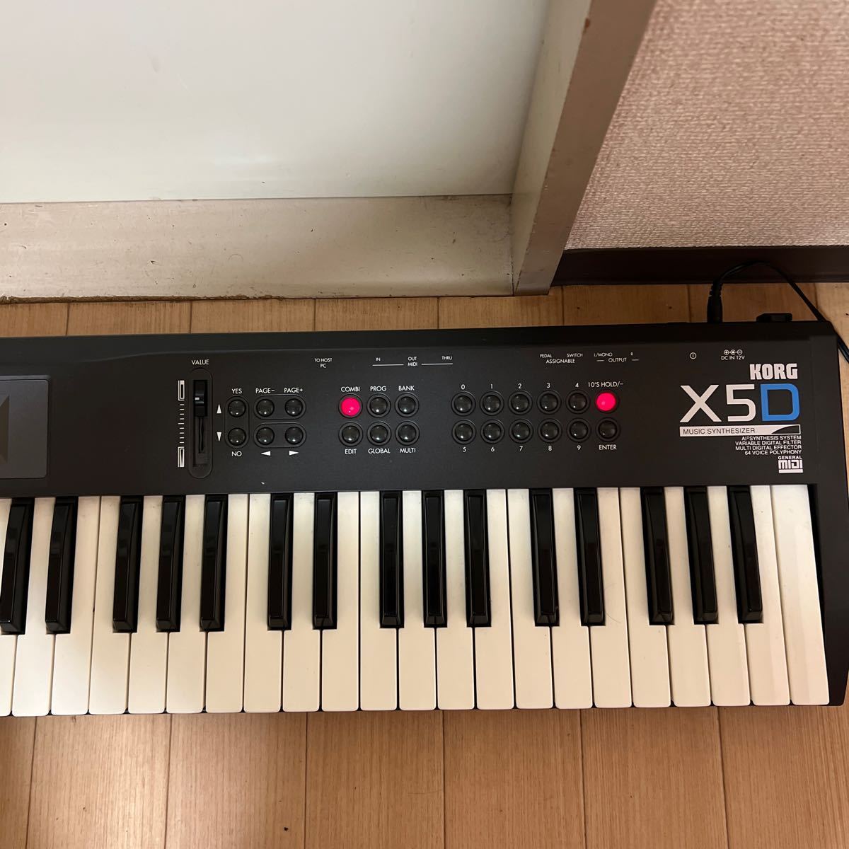 KORG コルグ シンセサイザー キーボード X5D _画像4