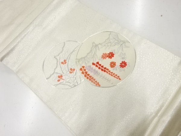 ys6836049; 宗sou 丸文に藤・萩模様刺繍名古屋帯【アンティーク】【着】_画像2