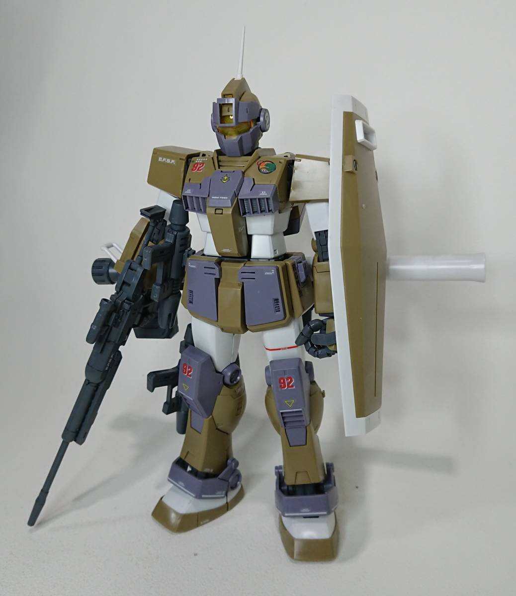 MG　1/100　ジム(寒冷地仕様)、ジム・スナイパー カスタム　２体セット　素組、墨入　完成品　_画像8