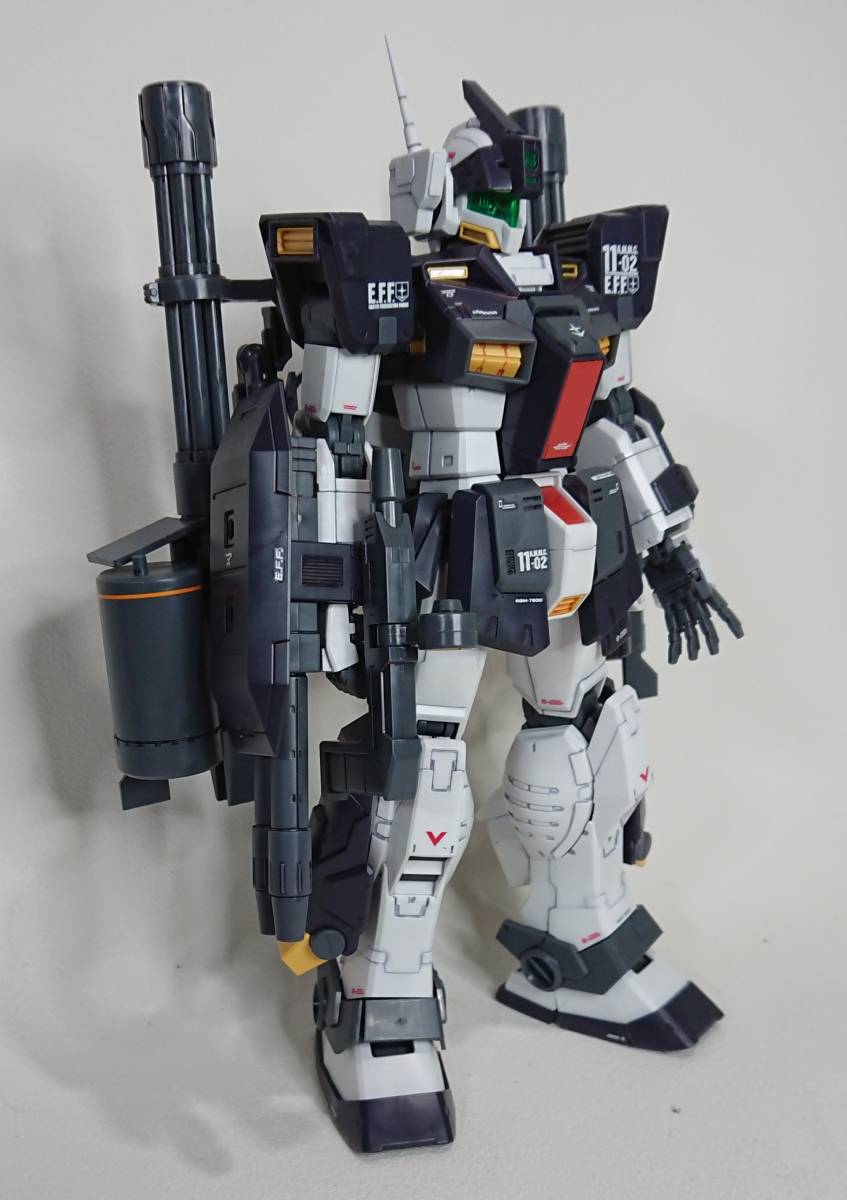 MG　1/100　ジム・ドミナンス 、ジム・ドミナンス（フィリップ・ヒューズ機）　２体セット　素組、墨入　完成品　_画像8