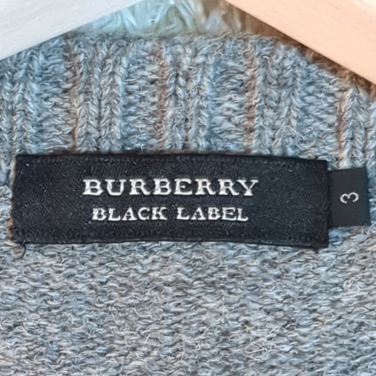 【サイズ3】バーバリーブラックレーベル　BURBERRYBLACK LABEL ニット カーディガン ノルディック ロゴプレート ウール混 グレー 秋冬 _画像8