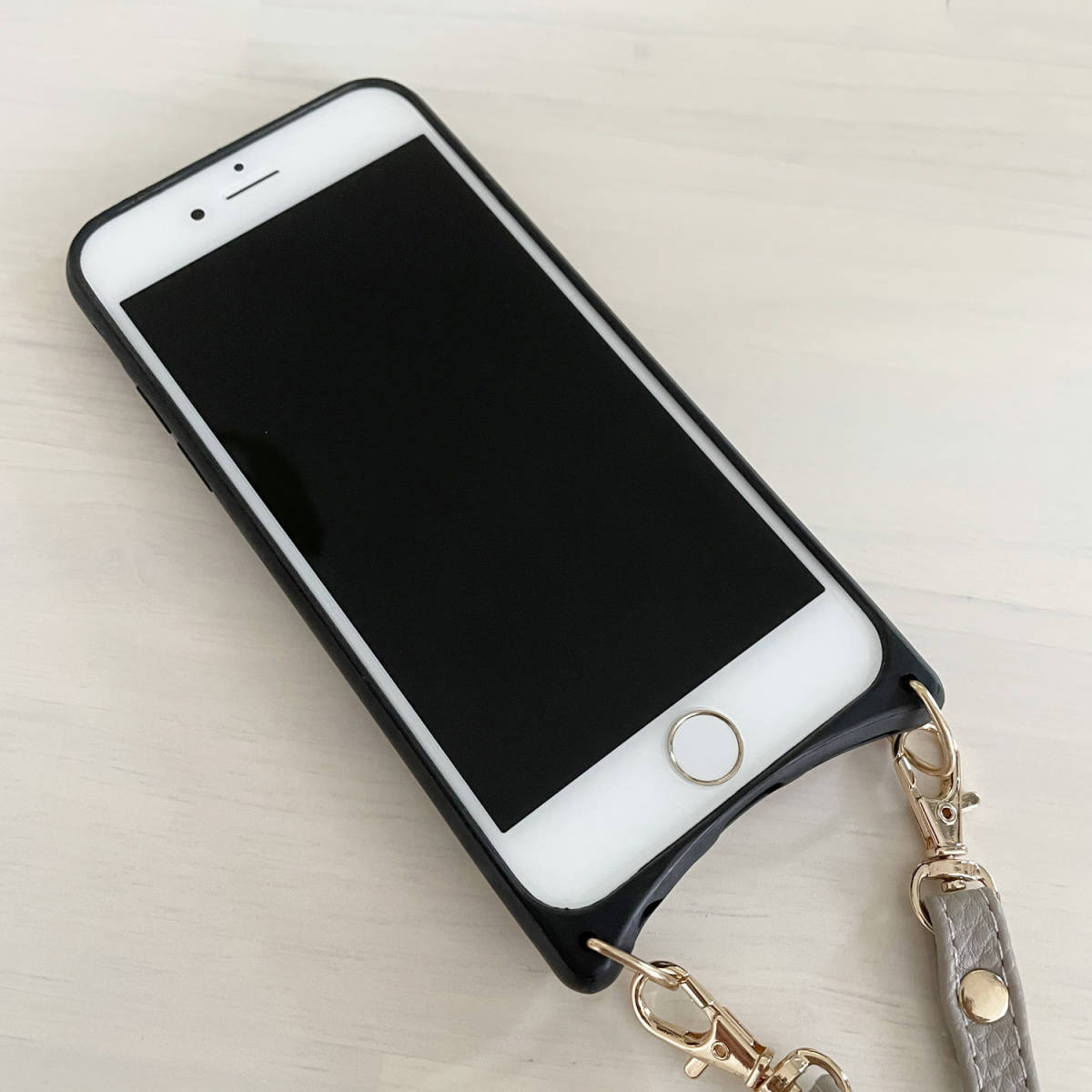 iPhone 6 6s 7 8 SE (第2世代/第3世代) SE2 SE3 ケース スマホ ショルダー レザー調 肩掛け 紐付き グレージュ ベージュ系 カードケース_画像5