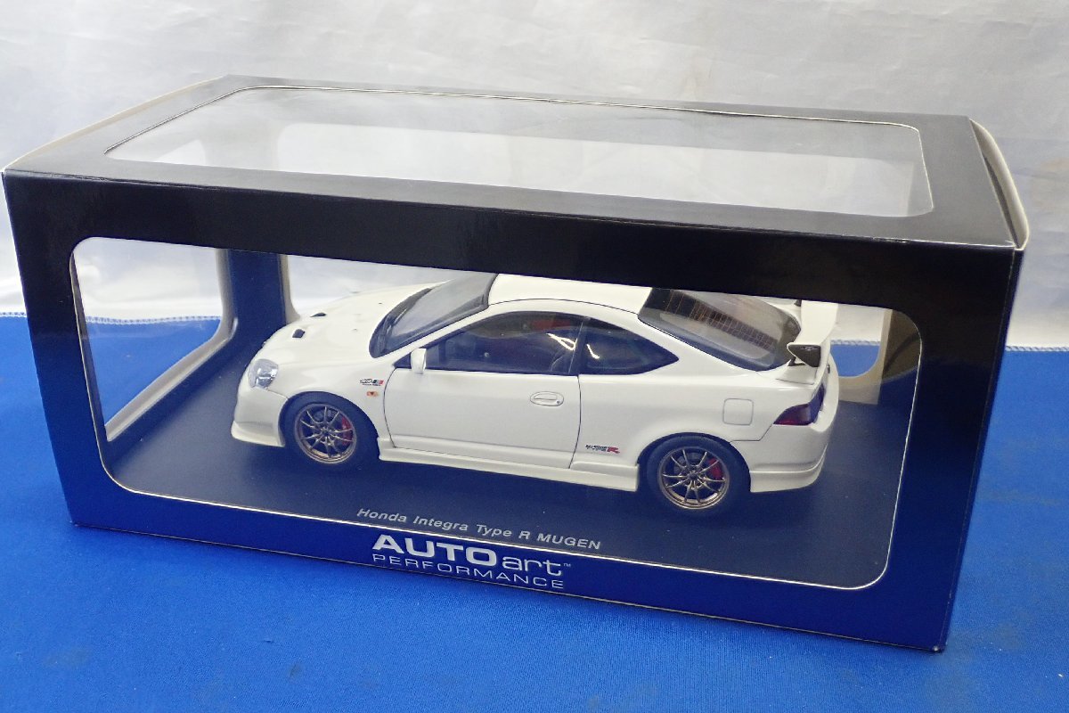 ◎AUTO art オートアート ホンダ　インテグラ タイプＲ　無限 ’０１ ホワイト 73251 1/18 HONDA INTEGRA TYPE R MUGEN VERSION 2001_画像1