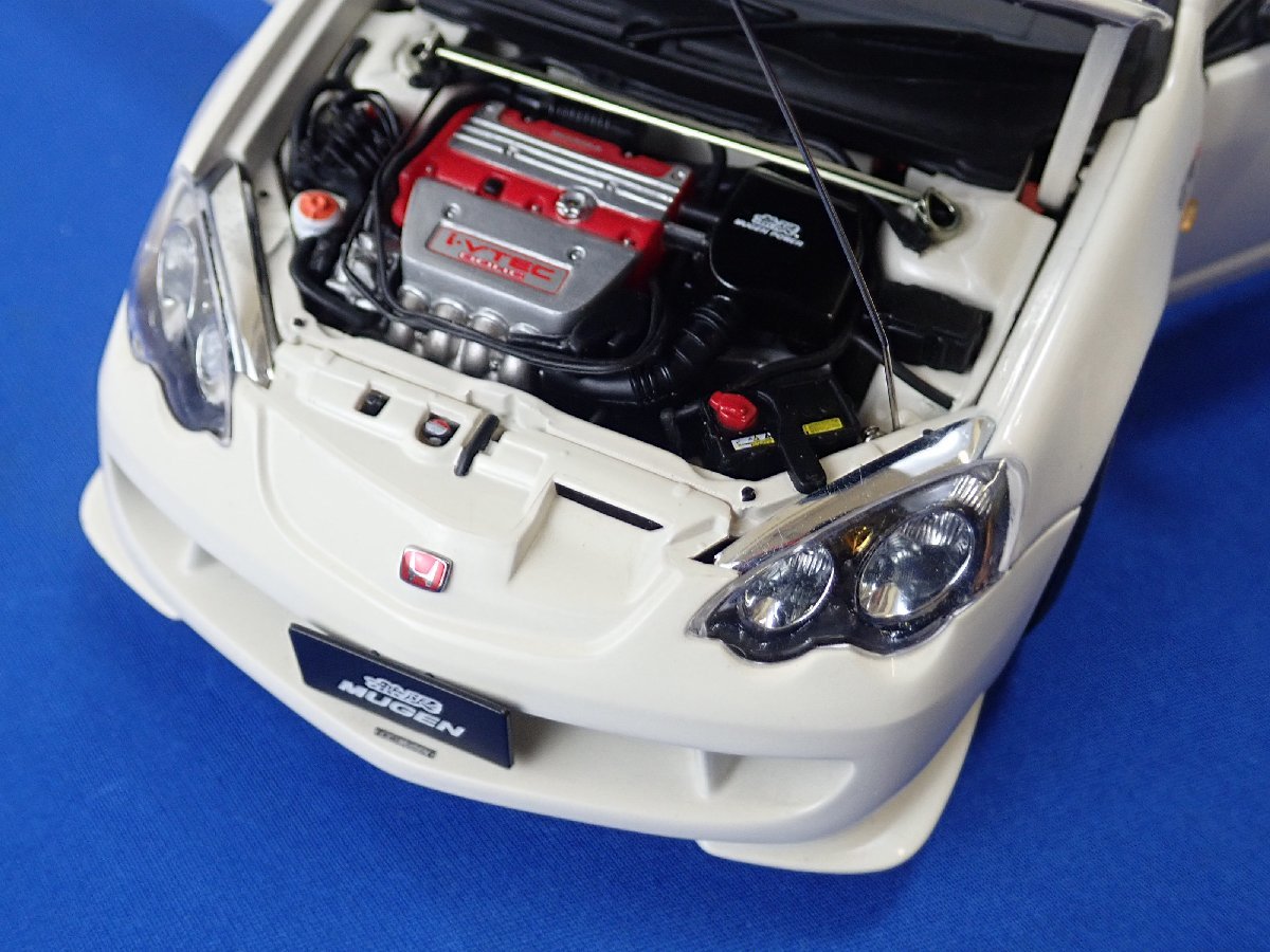 ◎AUTO art オートアート ホンダ　インテグラ タイプＲ　無限 ’０１ ホワイト 73251 1/18 HONDA INTEGRA TYPE R MUGEN VERSION 2001_画像3