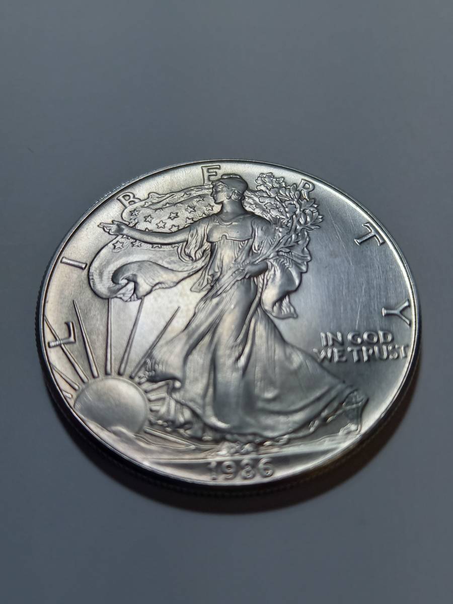 銀貨 １ドル アメリカ ウォーキングリバティ イーグル １トロイオンス 正式「31.1035ｇ」 本物 実測量目は画像にて ONEDOLLER_画像3
