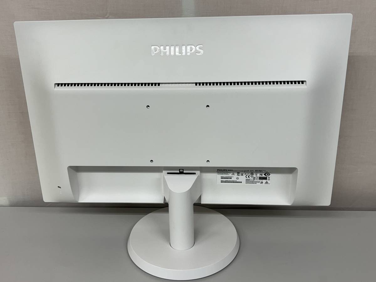 動作美品 PHILIPS フィリツプス 243V5Q モニター ブラック 23.6型 液晶ディスプレイ ワイド 角度調節 PC 2018年製 中古オフィス家電_画像5
