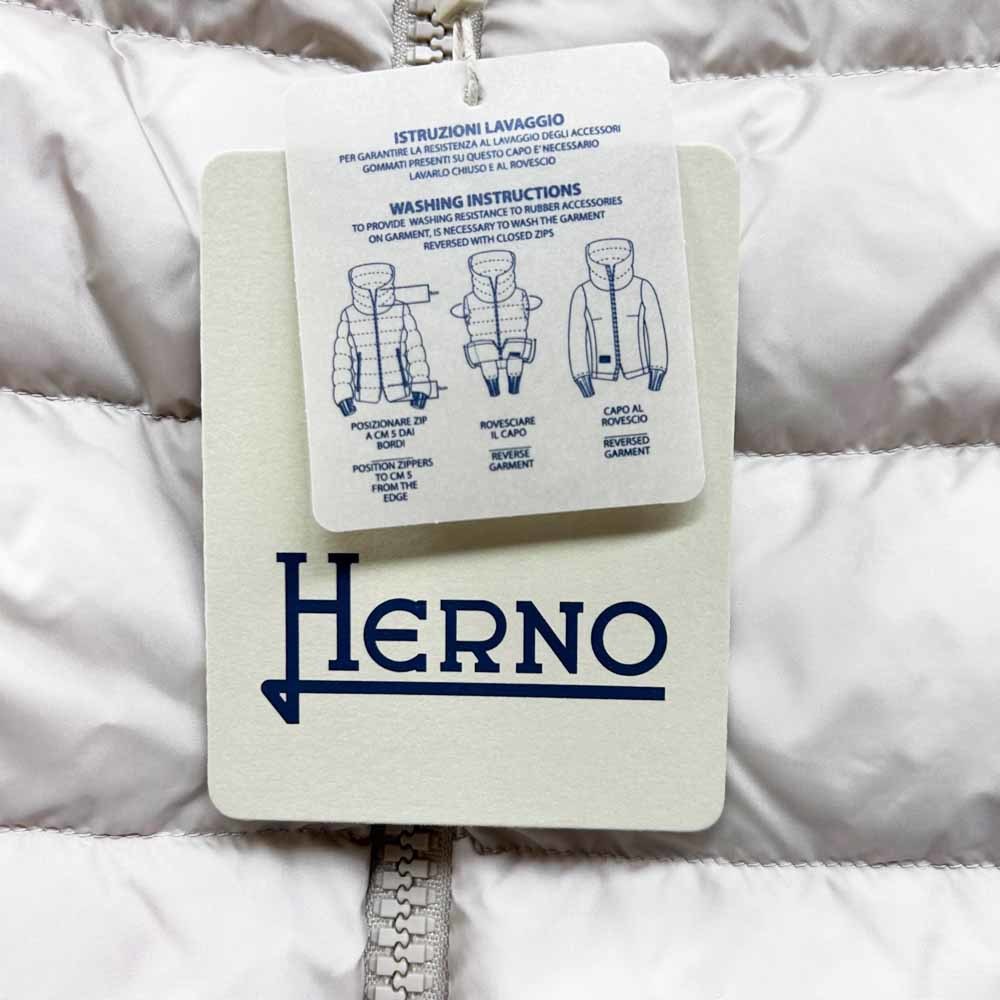 新品 HERNO ヘルノ レディース ダウンコート CHAMONIX NYLON