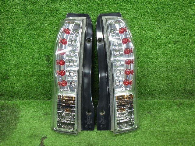 # 即決あり H22年 EKワゴン H82W 純正 LED テール ランプ 左右 セット 8330A268 8330A267 RCL-010 点灯確認済 [ZNo:05027307]_画像1