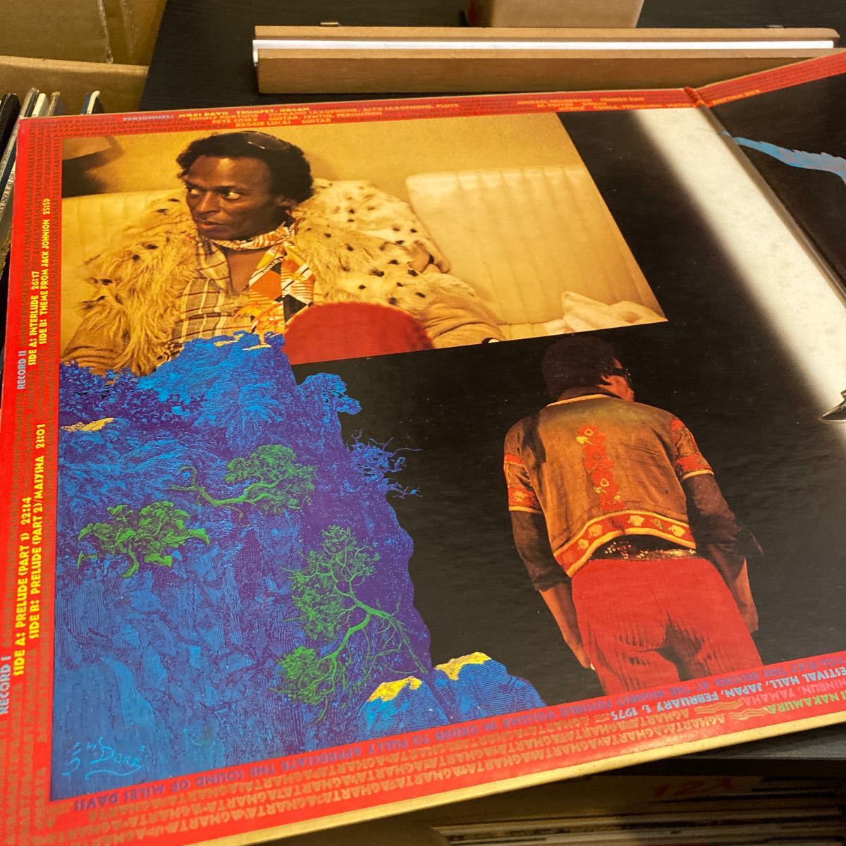 Miles Davis【Agharta】LP 28AP2168 マイルス デイビス アガルタ レコード 2枚組 Fusion_画像3
