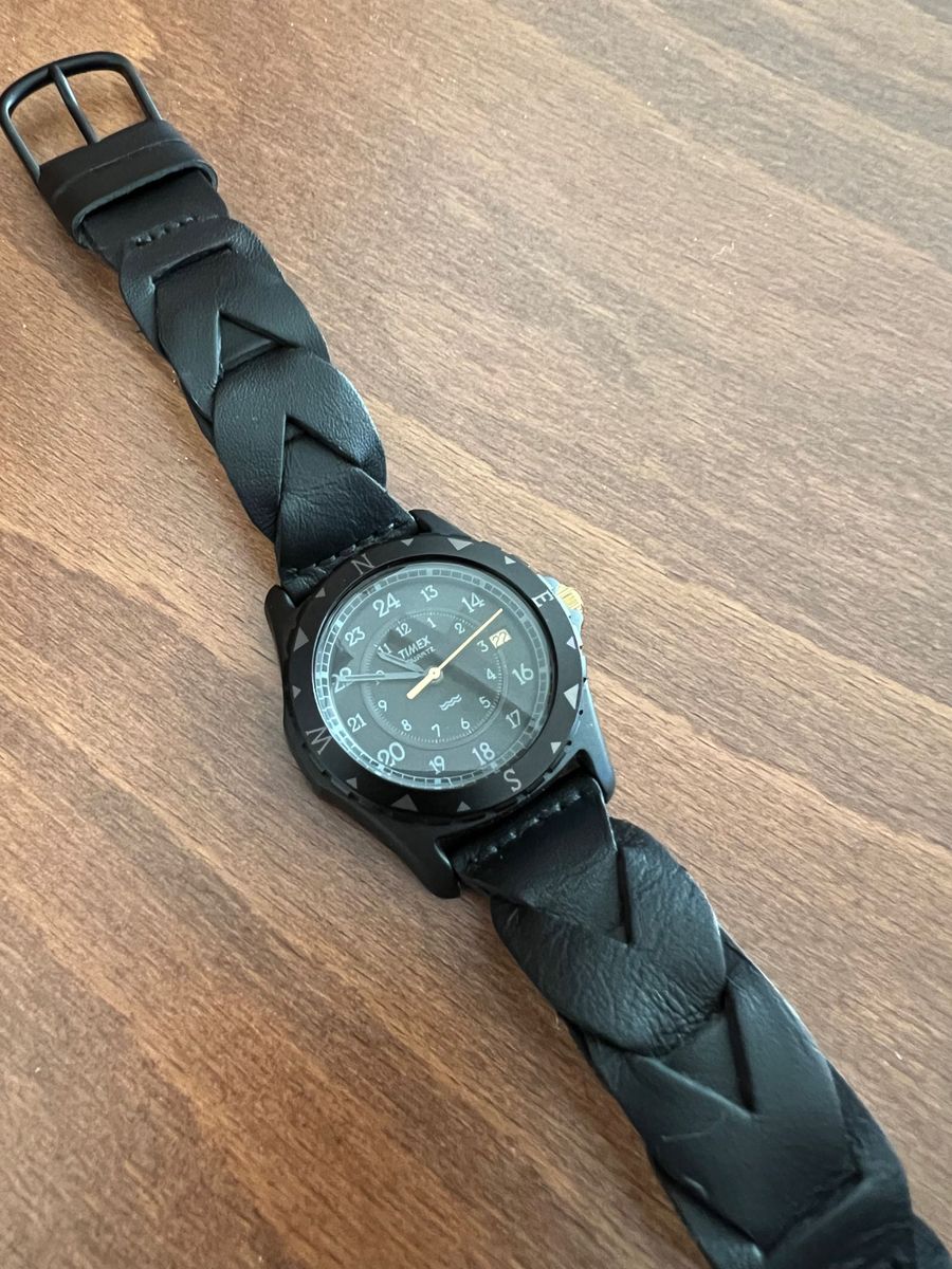 【定価18,000円】TIMEX SAFARI × BEAMS別注　アナログ腕時計