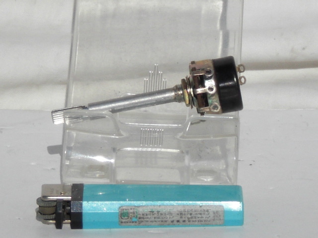 ノーブル製のボリウムの真空管ラジオ用の長軸式５００K ΩA型の電源スイッチ付きの中古未使用品の取り扱い説明書がないためジャンク扱い_画像3