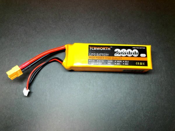 新品◆ TCB 2600mAh 4セル 14.8V 35C-70C リポ バッテリー XT60_画像3