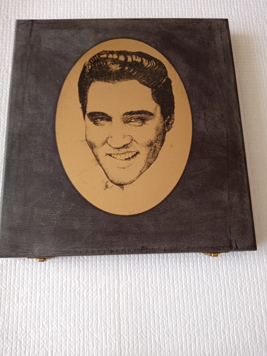 ☆エルヴィス・プレスリー☆Elvis Presley ☆The Essential Elvis