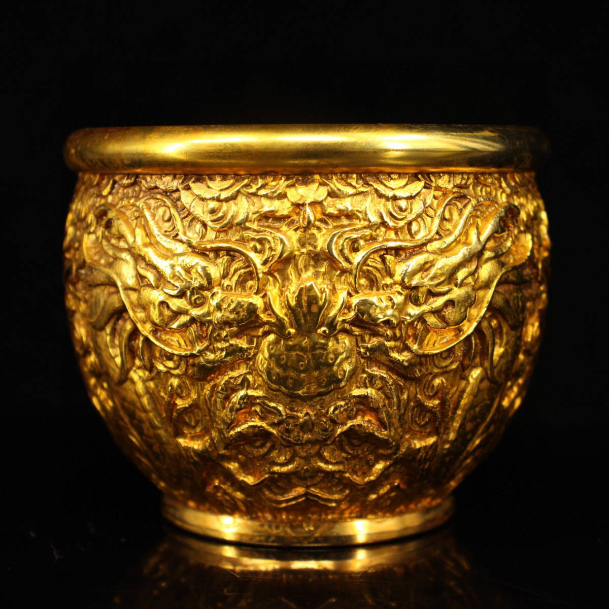 ▽鴻▽ 銅製 塗金 二龍戲珠紋缸 置物 古賞物 中国古玩 中国古美術