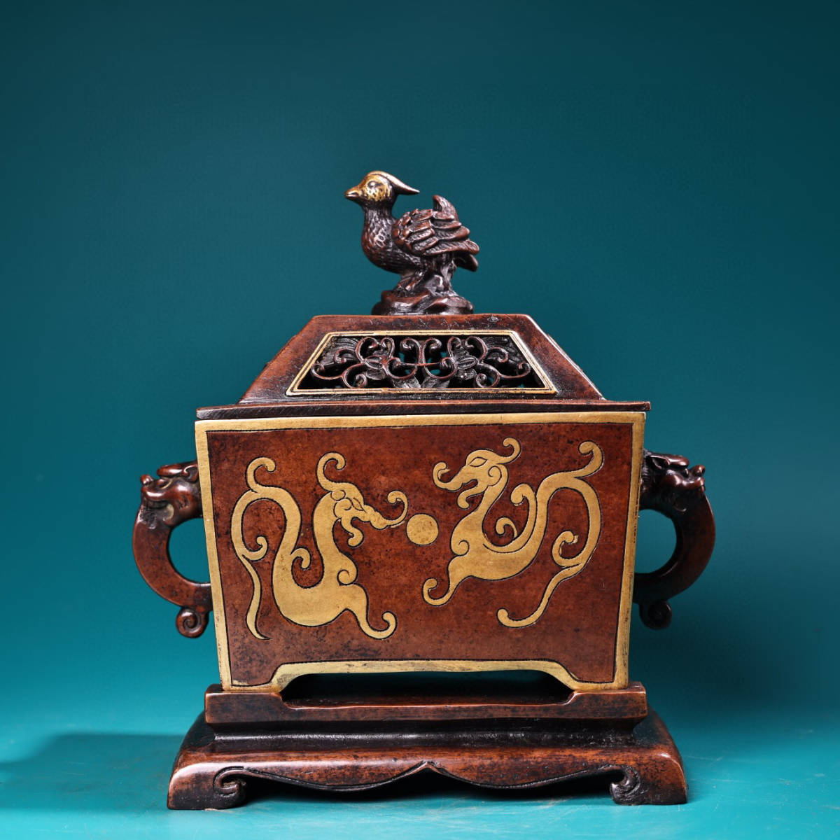▽鴻▽ 紫銅製 塗金 二龍戲珠紋 雙耳熏香炉 置物 古賞物 中国古玩 中国古美術