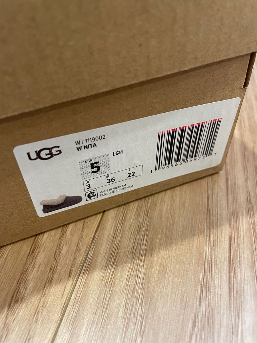 【UGG】ムートンブーツ スリッポン Nita ※新品未使用品